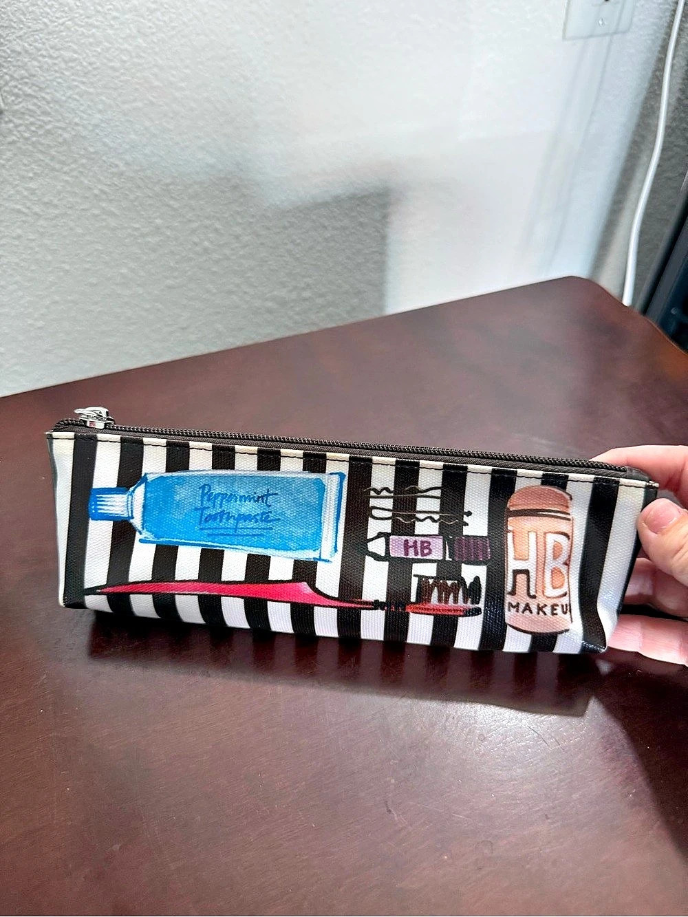 Henri Bendel Black & White Stripe Makeup Cosmetic Bag Pouch